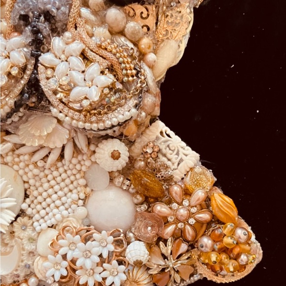 Vintage Jewelry Mosaic - Favorite Furry Friend - Picture 5 of 8